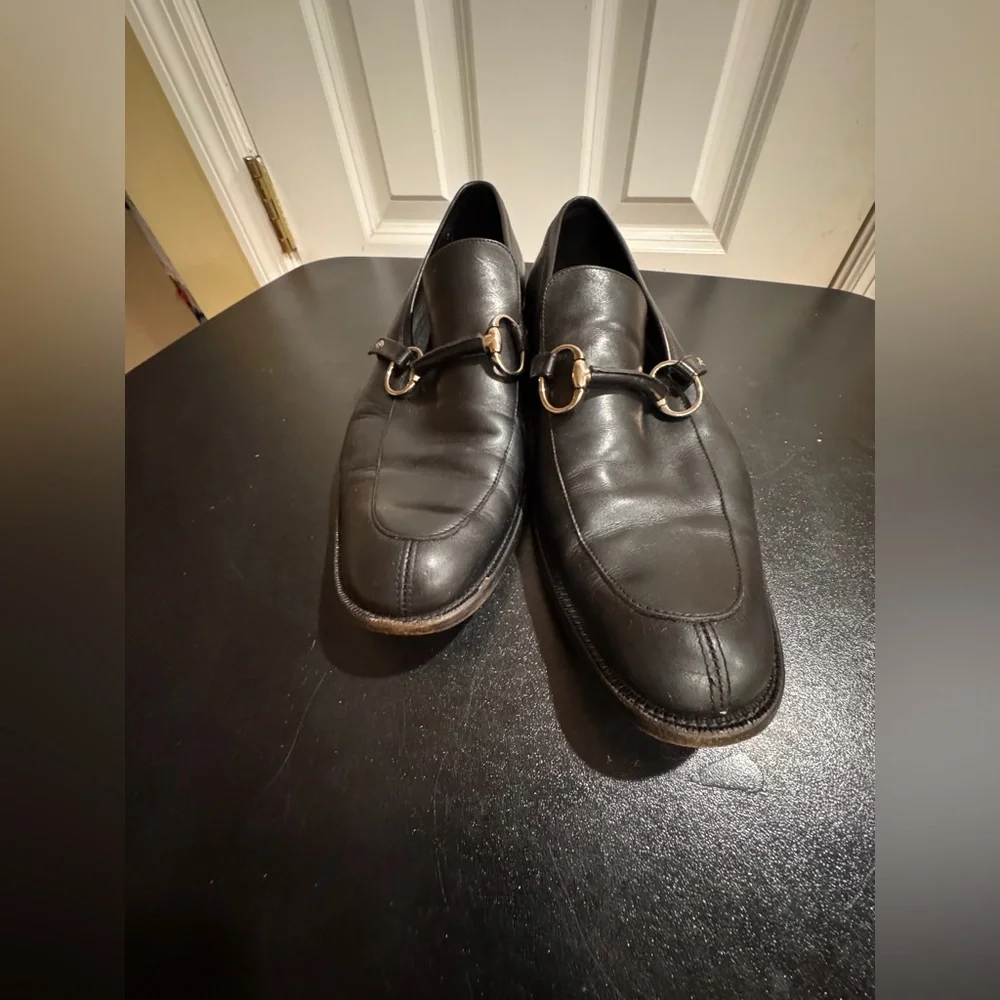 Gucci Black Leather Slip-On Loafers 9 D made in Italy